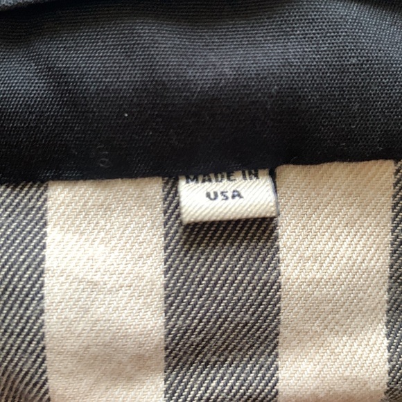 Burberry London Jacket - Picture 14 of 14